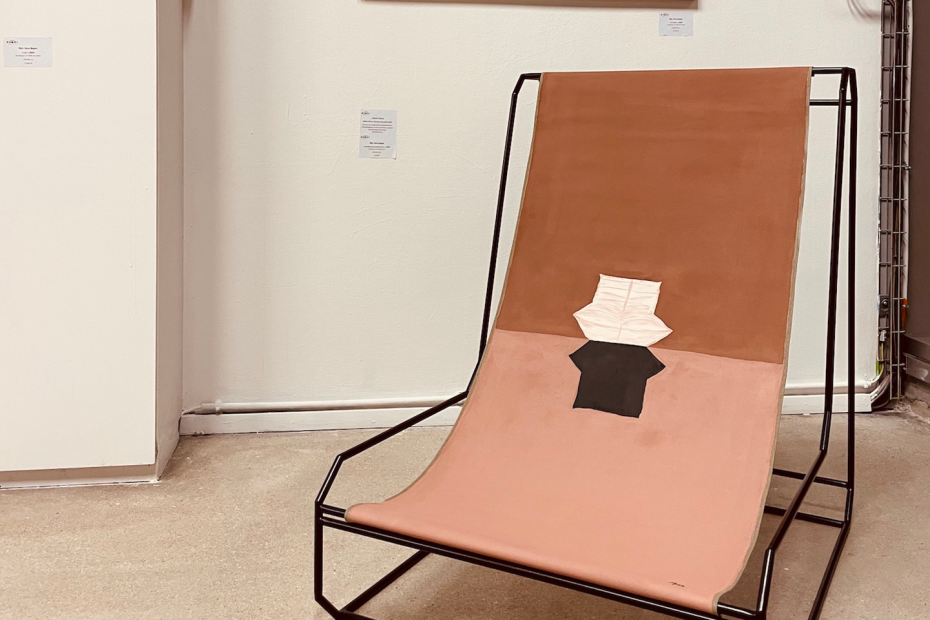 Chaise Sedia en metal et toile peinte. Collaboration artistique entre l'Atelier Eleven et Moi Sara Bagot