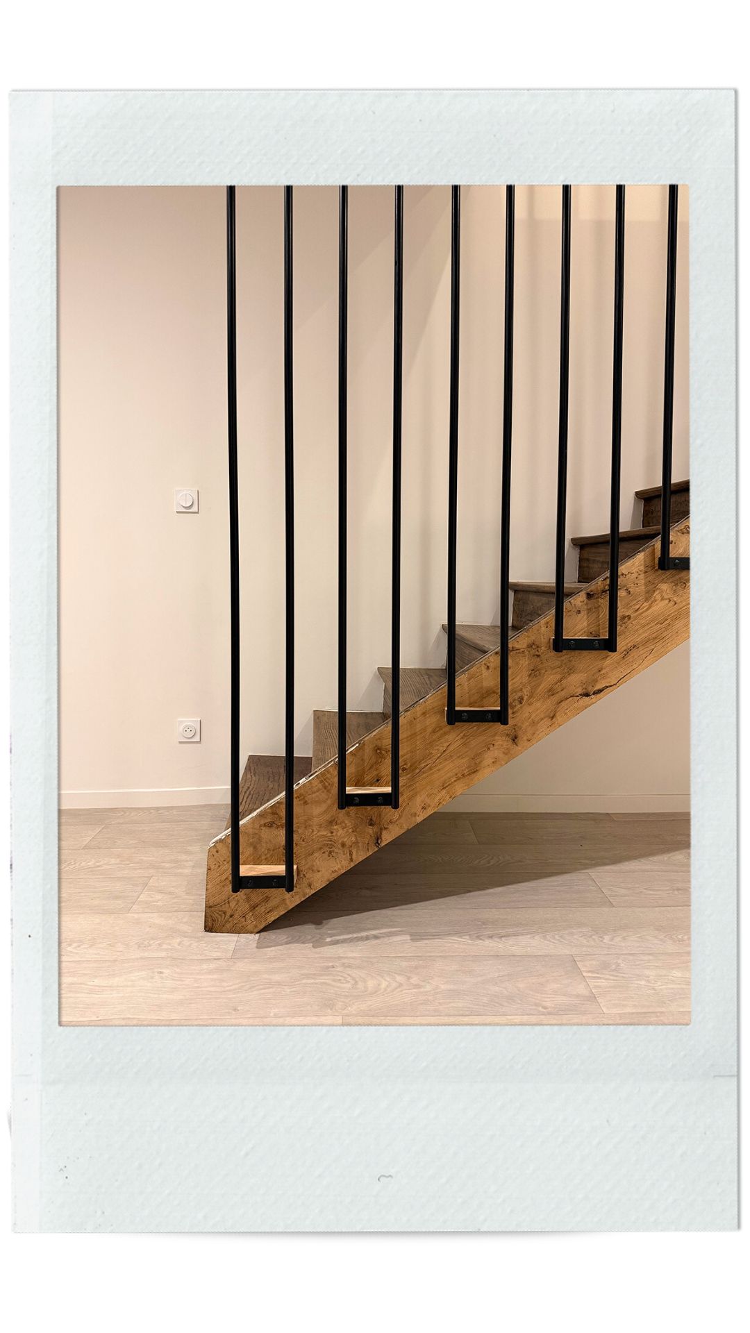 Claustra intérieur vue détail fixation